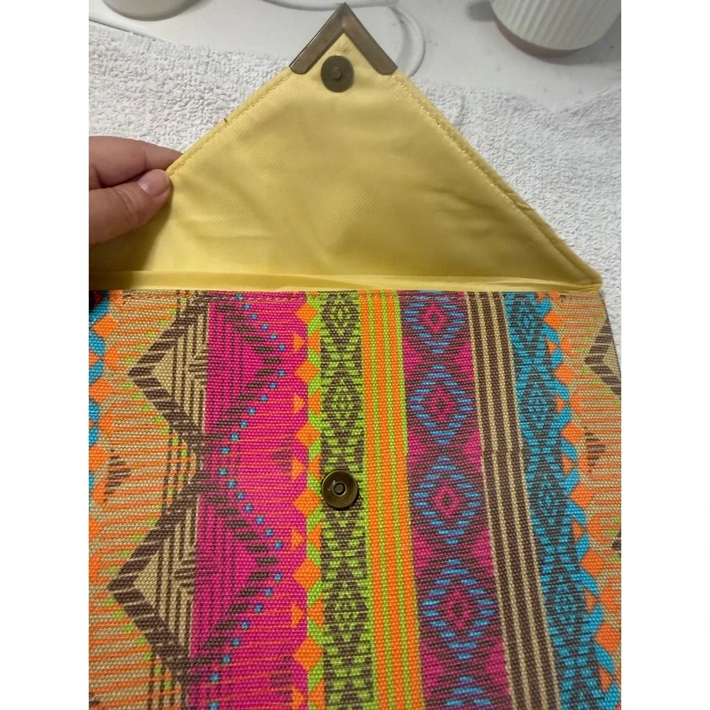 Geometric Woven Clutch Bag Women Medium Multicolor Boho Wristlet Southwestern